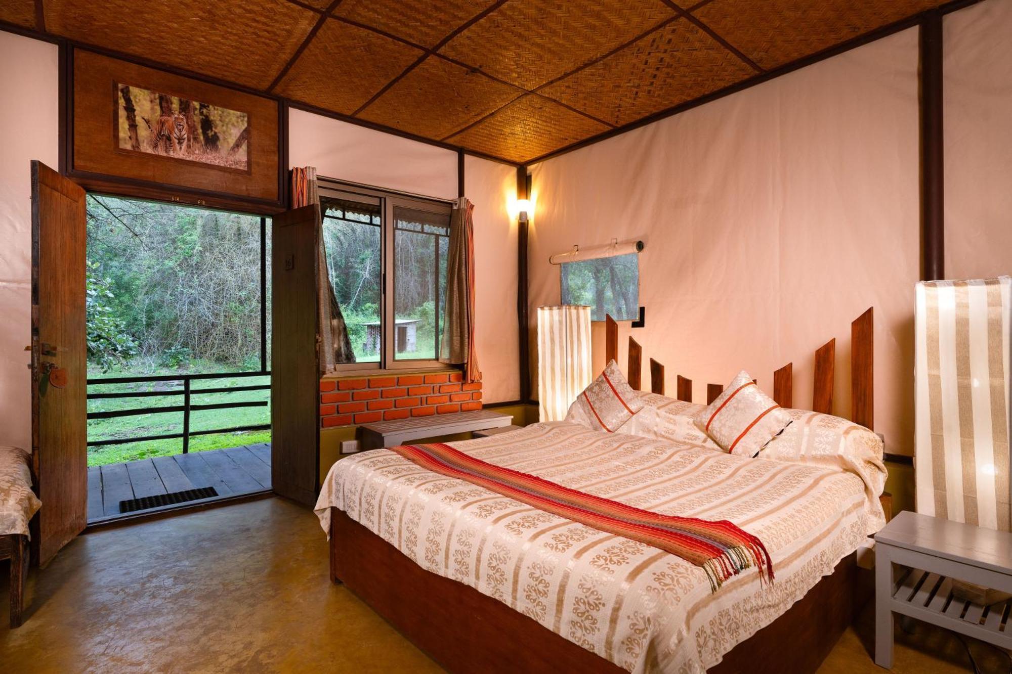 Jungle Hut Hotel Masinagudi Exterior foto